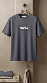 تيشيرت بطبعة "main" (Main)