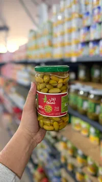 زيتون أخضر