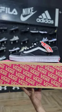 حذاء كاجوال - فانس (Vans)