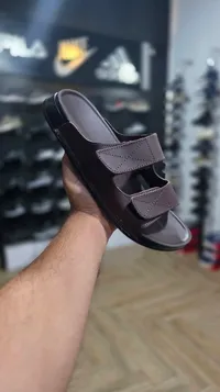 شبشب رجالي بني (شبشب)