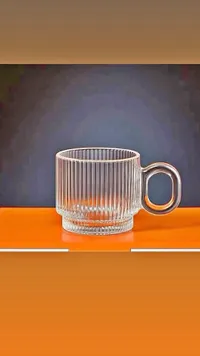كوب زجاجي مضلع بتصميم عصري