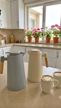 ترمس حافظ للحرارة - تصميم عصري (Thermos)