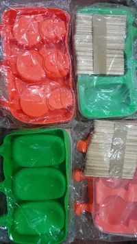 قوالب سيليكون لصنع الآيس كريم والكيك