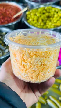 جبنة موزاريلا مبشورة