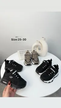 حذاء رياضي للأطفال - مقاس 25-30