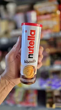 بسكويت محشو بكريمة نوتيلا - فيريرو (Ferrero)