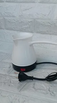 دلة قهوة كهربائية - سيراميك أبيض