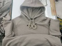 هوديي صوف ناعم بلون بيج