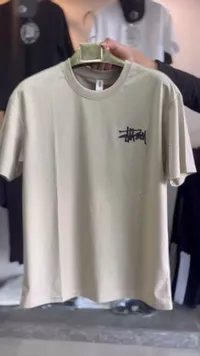 تيشيرت رجالي بياقة دائرية - ستوسي (Stussy)