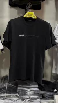 تيشيرت رجالي أسود - دولتشي آند غابانا (Dolce & Gabbana)
