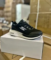 حذاء رياضي للأطفال - سكيتشرز (Skechers)