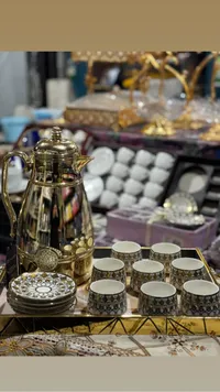 طقم فناجين قهوة عربية مع تيرموس ذهبي