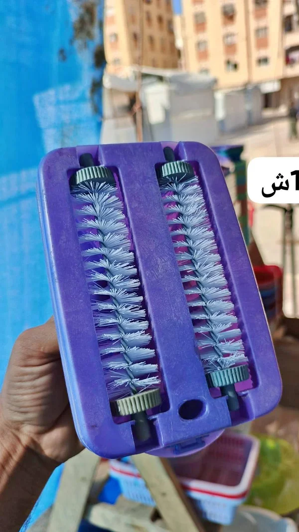 فرشاة تنظيف السجاد والمفروشات اليدوية - أدوات منزلية - سوق غزة