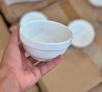 زبدية تقديم سيراميك بيضاء