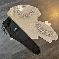طقم ملابس رجالي صيفي - بالنسياغا (Balenciaga)