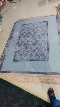 سجادة أرضية عصرية بنقوش هندسية