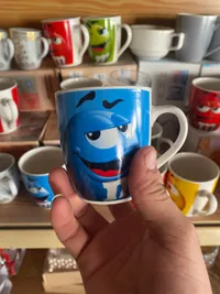 مج سيراميك بشخصية إم آند إمز - أزرق (M&M's)