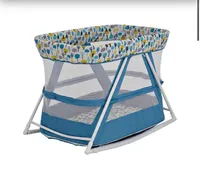 سرير أطفال متنقل (Bassinet)