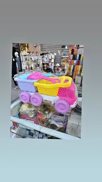 شاحنة ألعاب مع أدوات رمل