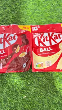 كرات شوكولاتة كيت كات - نستله (Nestle)