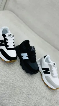 حذاء رياضي للأطفال - نيو بالانس (New Balance)