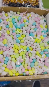 ملبس سكر ملون