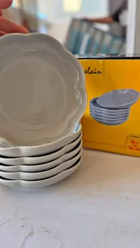 أطباق تقديم خزفية - (Porcelain)
