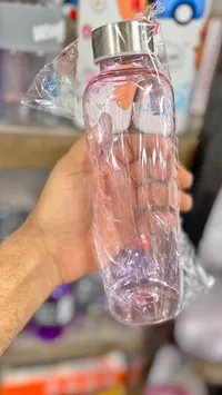 قارورة مياه بنقوش لطيفة