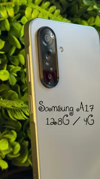 هاتف سامسونج إيه 17 بسعة 128 جيجابايت وذاكرة 4 جيجابايت (Samsung)