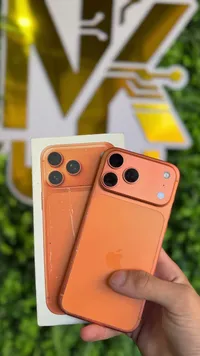 آيفون 11 (iPhone)