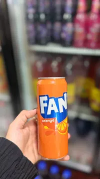 مشروب غازي بنكهة البرتقال - فانتا (Fanta)