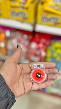 حلوى جيلي على شكل عين