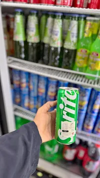 مشروب غازي سبرايت (Sprite)