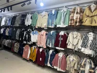 أطقم ملابس أطفال متنوعة