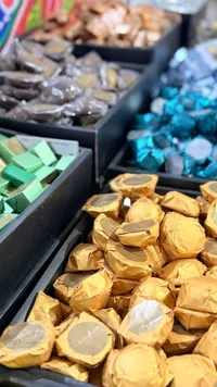 شوكولاته مغلفة - ذهبية