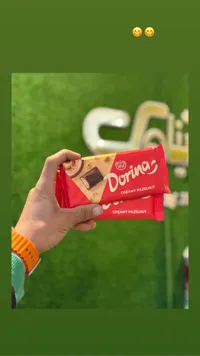شوكولاتة دورينا بالبندق الكريمي