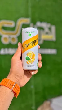 مشروب غازي بالليمون والنعناع - شويبس (Schweppes)