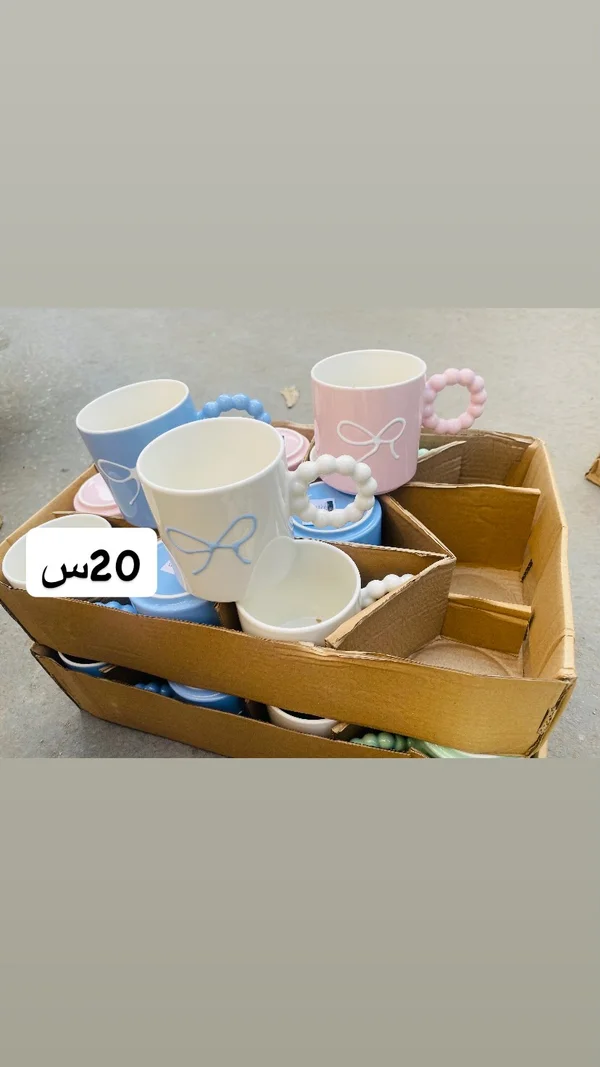 مج سيراميك بتصميم الفيونكة والمقبض الكروي - أدوات منزلية - سوق غزة
