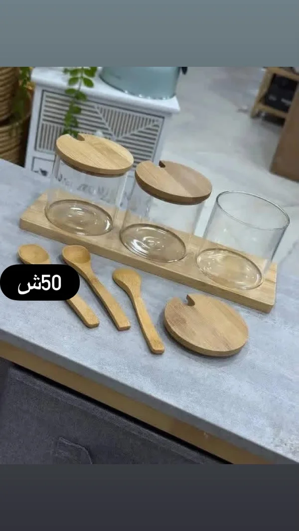 طقم توابل زجاجي مع قواعد وملاعق خشبية - أدوات منزلية - سوق غزة