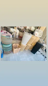 مجموعة سلال التخزين المتعددة الألوان والأحجام