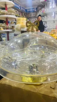 مضيفة معمول ذهبية - ديزاين فاخر