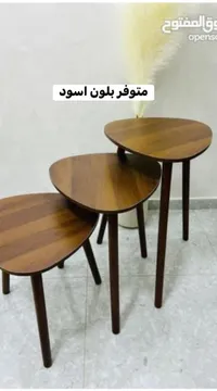 طاولات أحجام خشبية - تصميم عصري