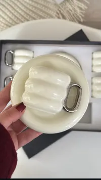 مج سيراميك أبيض مع صحن