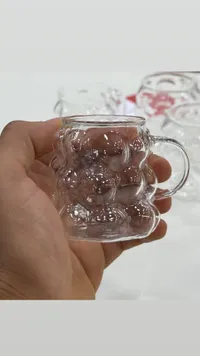 كوب زجاجي على شكل دب