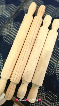عصا العجين الخشبية