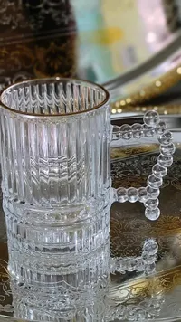 كاسات شاي زجاجية بتصميم عصري