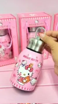 مطارة مياه بتصميم هالو كيتي (Hello Kitty)