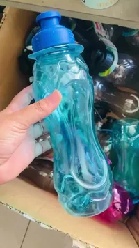 مطرة مياه بلاستيكية بتصميم مموج