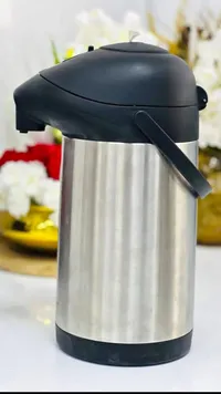 حافظة سوائل حرارية بضغطة زر