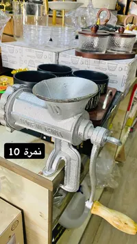 مفرمة لحم يدوية - مقاس 10